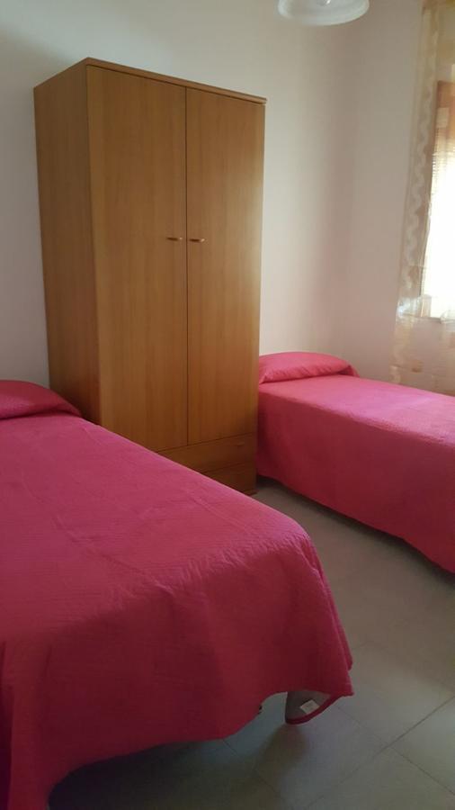 B&B Le Peonie Badesi Esterno foto