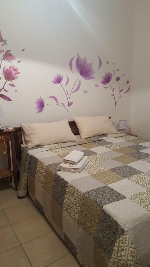 B&B Le Peonie Badesi Esterno foto